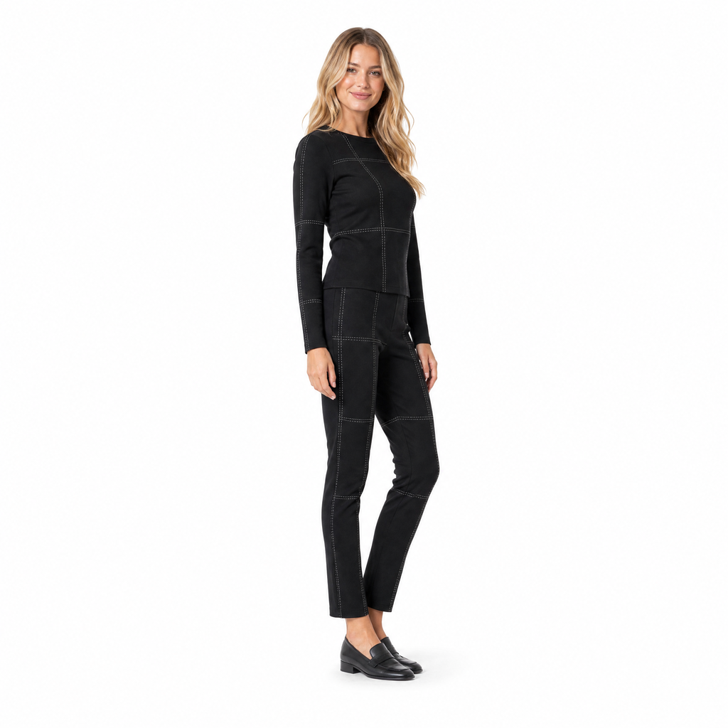 Black print-stitching two-piece set side